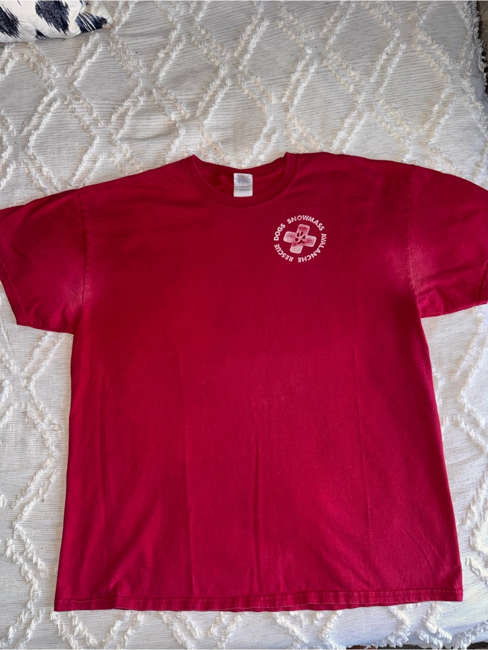 Aspen Snowmass Avalanche Rescue Dogs / Ski Patrol T-Shirt – XL
